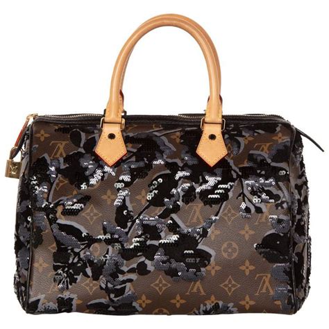 louis vuitton noir blanc fleur|discontinued louis vuitton purses.